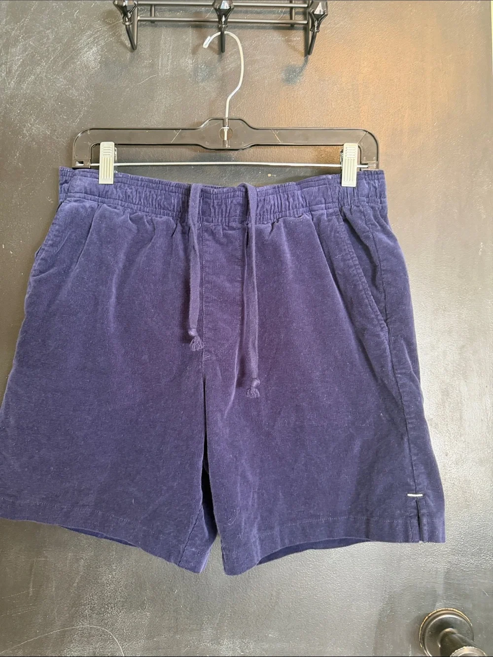 Goodlife Clothing Men’s Stretch Corduroy Volley Shorts Navy Blue Size M